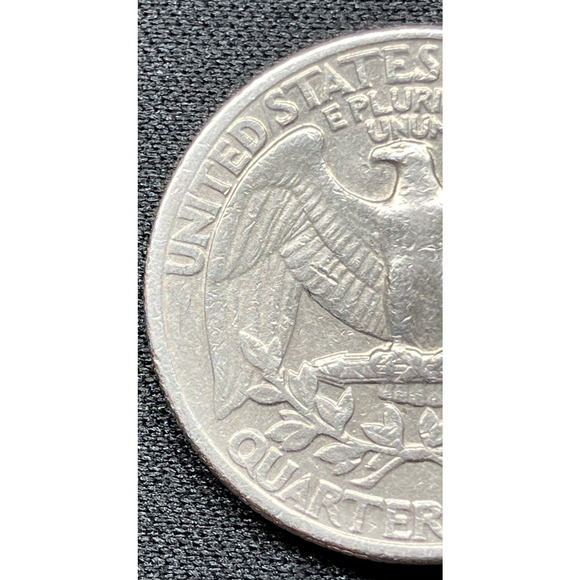 1979 Quarter No Mint Mark Error & Special Corrosion/Strike Error - Picture 5 of 16